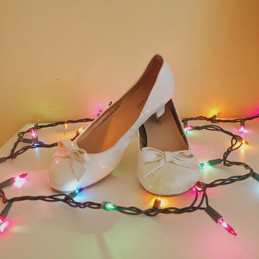 Kids White Bow Heels